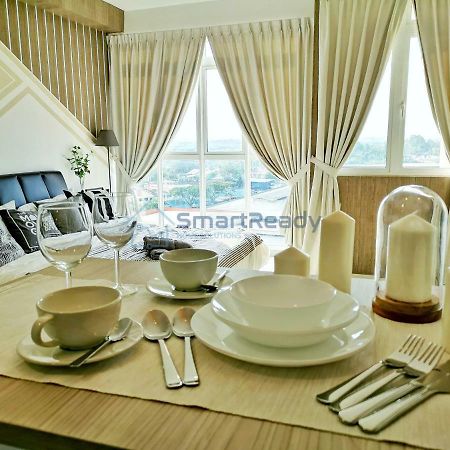 Residences At Daya By Sr Home Johor Bahru Zewnętrze zdjęcie