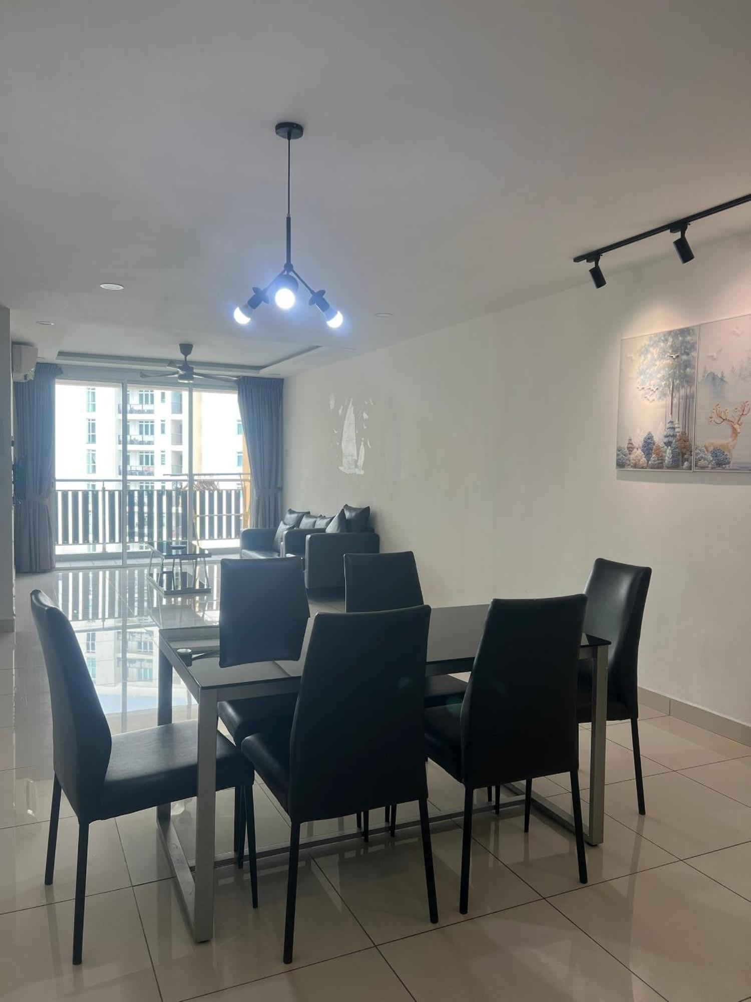 Residences At Daya By Sr Home Johor Bahru Zewnętrze zdjęcie