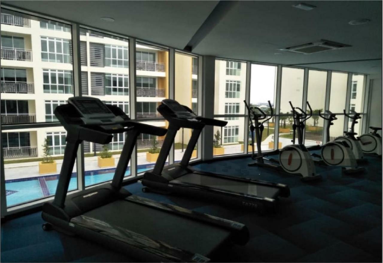 Residences At Daya By Sr Home Johor Bahru Zewnętrze zdjęcie