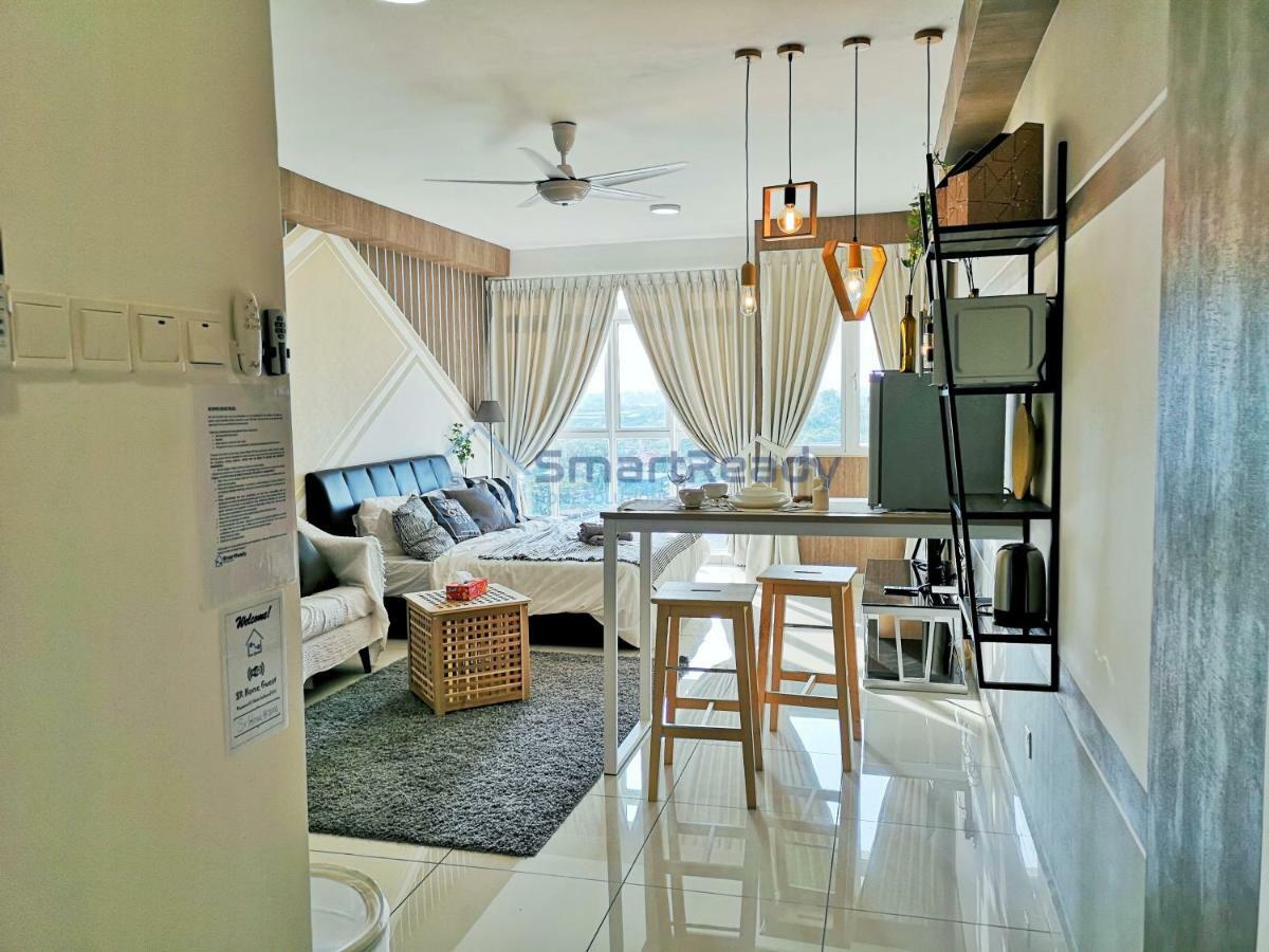 Residences At Daya By Sr Home Johor Bahru Zewnętrze zdjęcie