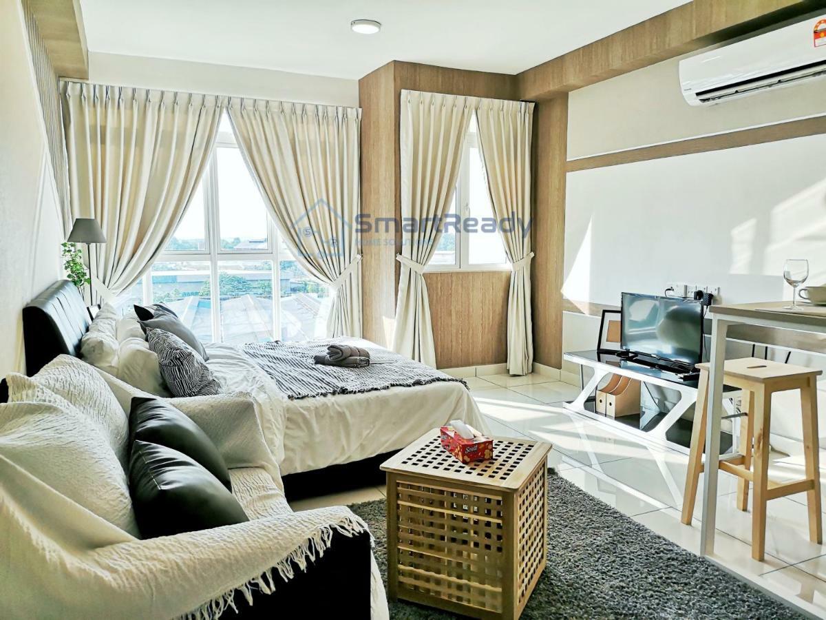 Residences At Daya By Sr Home Johor Bahru Zewnętrze zdjęcie